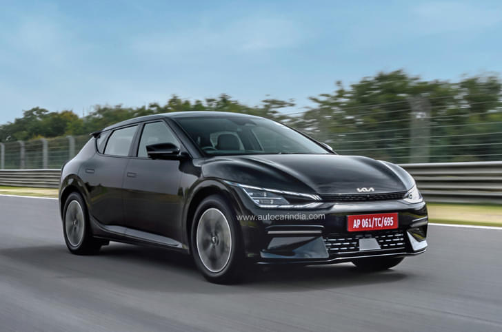 Kia EV6 front quarter 